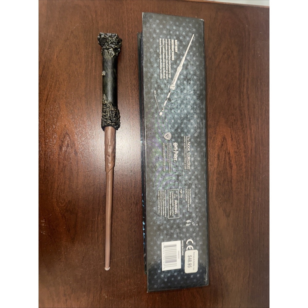 The Noble Collection The Harry Potter TV Remote Control Wand -NN8050 Missing Key - Picture 5 of 5
